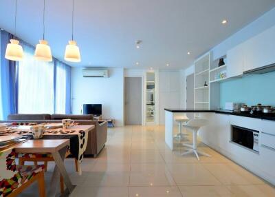 2 Bedrooms Sea View Condo For Rent in Jomtien