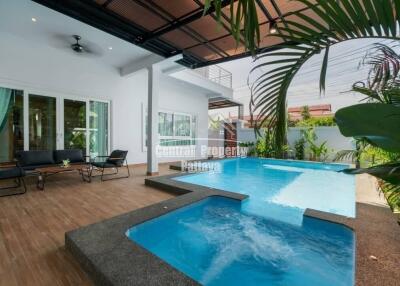 Spacious, 6 bedroom, 7 bathroom, pool villa for sale in central Pattaya.