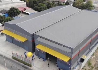 Aerial view of a commercial building