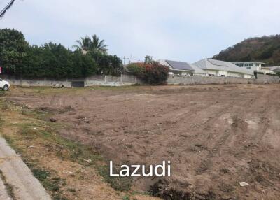 6 Rai Land Plot In Kao Takiab For Sale