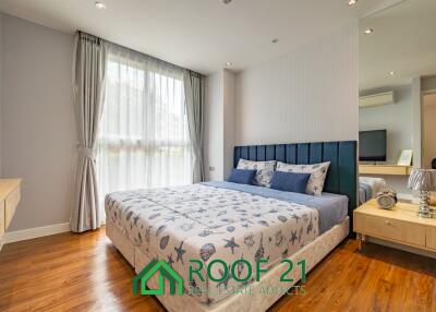 New room for rent with Pool access in a Perfect location between Pratumnak Hill and Jomtien.