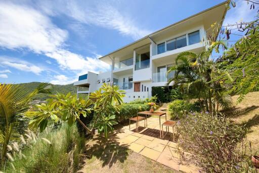 Sea and mountain view villa for sale Koh Samui