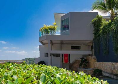 STUNNING MODERNE VILLA WITH SEA VIEW IN CHAWENG NOI