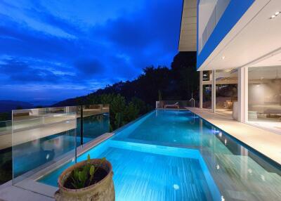 LUXURY VILLA IN TALING NGAM