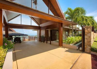 SPECTACULAR HILLS VILLA WITH BAIE VIEW