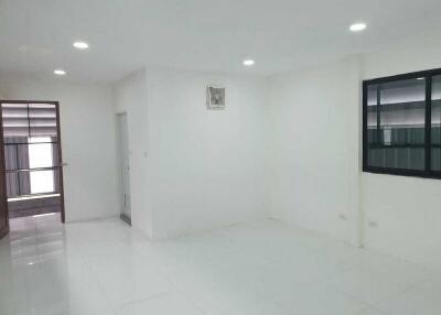 For Rent Bangkok Warehouse Onnut Prawet