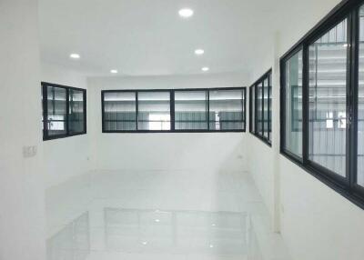 For Rent Bangkok Warehouse Onnut Prawet