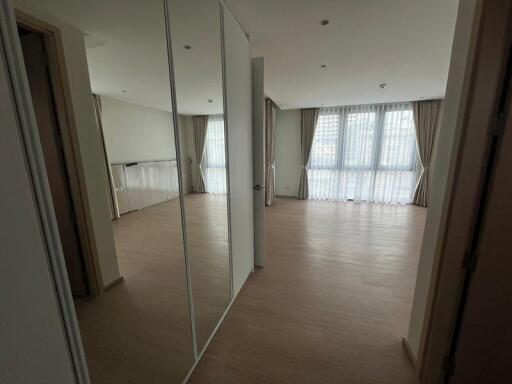 For Rent Bangkok Town House Sukhumvit BTS Phrom Phong Watthana