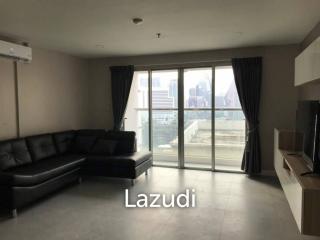 1 bedroom condo for rent and sale at Sukhumvit Suite