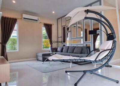 3 bedroom House in Garden Ville 2 Huay Yai