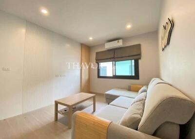 บ้าน ขาย 4 ห้องนอน 250 ตร.ม. ที่ดิน 200 m² ใน  Supalai Parkville, Pattaya