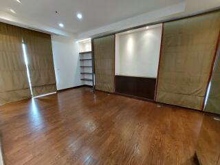 3-bedroom duplex condo for sale on Thonglor