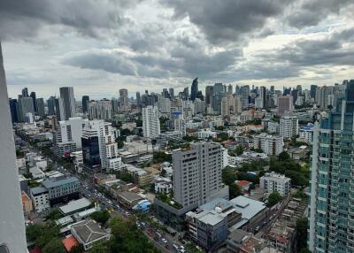 3-bedroom duplex condo for sale on Thonglor