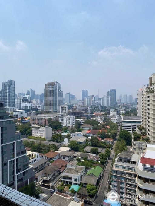 2-BR Condo at Richmond Palace Condominium near BTS Phrom Phong