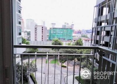 2-BR Condo at Aspire Rama 9 near MRT Phra Ram 9