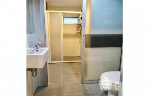 2-BR Condo at Aspire Rama 9 near MRT Phra Ram 9