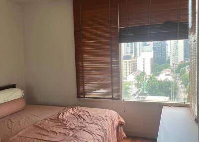 2-BR Condo at Baan Siri 31 Condominium near MRT Sukhumvit