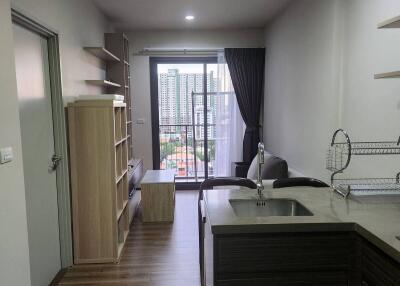 1-BR Condo at Onyx Phahonyothin near BTS Saphan Khwai