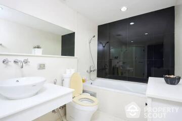 2-BR Condo at The Address Sukhumvit 42 near BTS Ekkamai