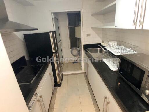 2 Bedrooms Furnished Condo Baan Siriruedee - Lumphini, Pathumwan