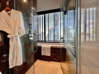 Ashton Silom 2 bedroom condo for sale and rent