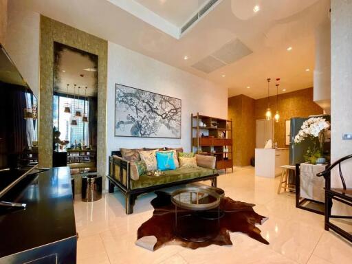 Ashton Silom 2 bedroom condo for sale and rent