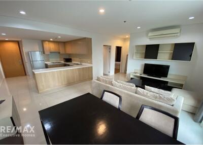 Modern 2 Beds Condo with High Floor View  For Rent at Villa Asoke  2 mins walk to MRT Phetchaburi