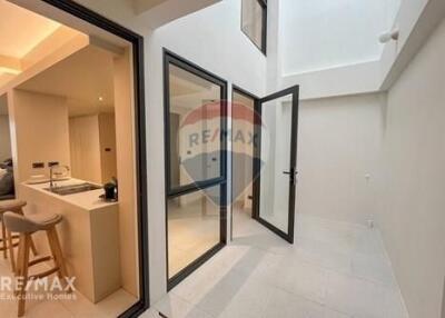 Cozy 2 Bed Townhouse for Sale near Pridi BTS Station in Sukhumvit 71