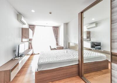 Noble Revo Silom BTS SURASAK 1 Bed 1 Bath  C1807170562