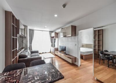 Noble Revo Silom BTS SURASAK 1 Bed 1 Bath  C1807170562