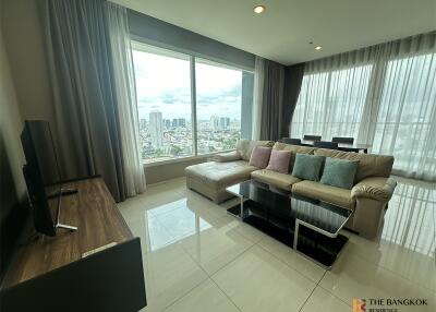 Menam Residences BTS SAPHAN TAKSIN 2 Bed 2 Bath  C010317010