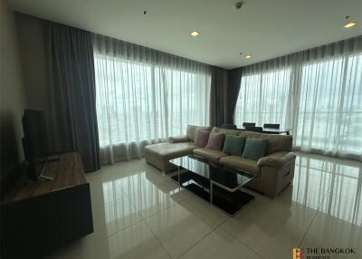 Menam Residences BTS SAPHAN TAKSIN 2 Bed 2 Bath  C010317010