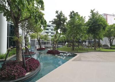 Life Ratchadapisek MRT Huai Khwang 2 Bed 2 Bath  C170617001