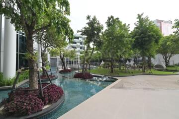 Life Ratchadapisek MRT Huai Khwang 2 Bed 2 Bath  C170617001