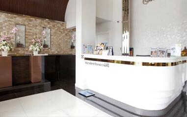 Reception area with a modern counter