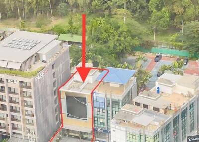 Aerial view of a building for sale