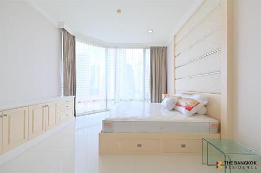 Royce Private Residences BTS PHROM PHONG 3 Bed 4 Bath  C2401260333