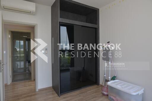 The Line Jatujak-Mochit BTS MO CHIT 3 Bed 2 Bath  C1809180617