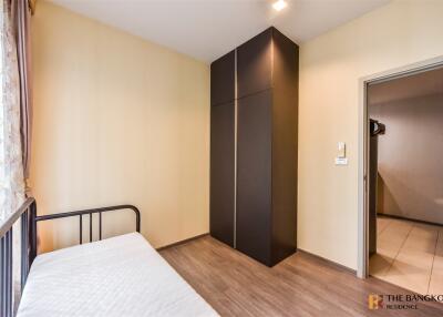 Nye by Sansiri BTS WONGWIAN YAI 2 Bed 2 Bath  C2406140191