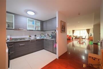 Urbana Sukhumvit BTS NANA 2 Bed 2 Bath  C2405310478