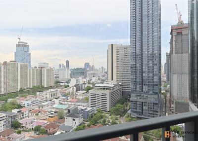 Belle Grand Rama 9 MRT Phra Ram 9 1 Bed 1 Bath  C180816005