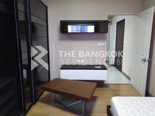 Supalai Park Asoke-Ratchada MRT Phra Ram 9 2 Bed 1 Bath  C070915065