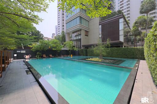 The Emporio Place BTS PHROM PHONG 2 Bed 2 Bath  C210417003