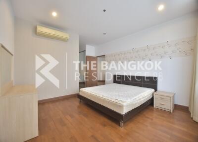 Siri Residence BTS PHROM PHONG 2 Bed 2 Bath  C260714030