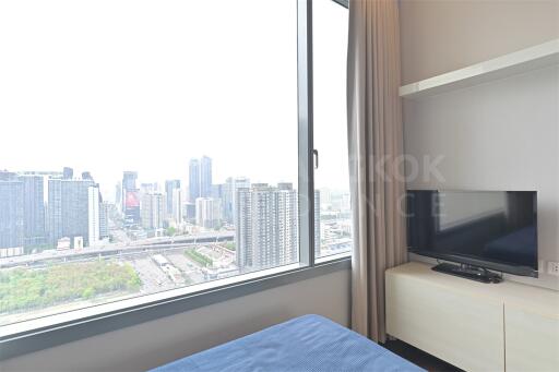 Q Asoke MRT Phetchaburi 2 Bed 1 Bath  C120116003