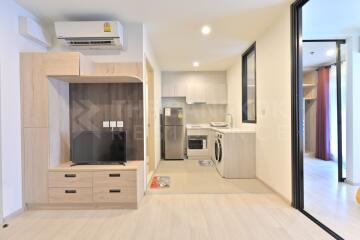 Life Asoke MRT Phetchaburi 1 Bed 1 Bath  C310517050