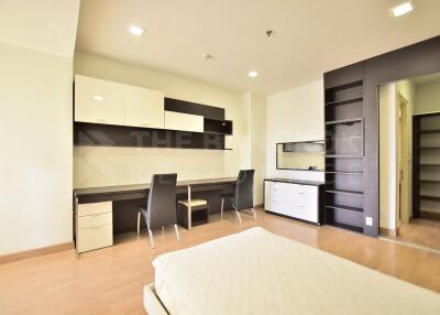 Nusasiri Grand Condo BTS EKKAMAI 2 Bed 2 Bath  C290212017