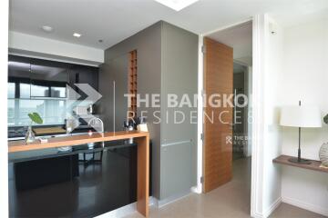 The River BTS SAPHAN TAKSIN 1 Bed 1 Bath  C090216060