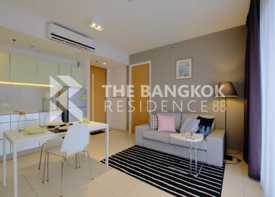 The Lofts Ekkamai BTS EKKAMAI 1 Bed 1 Bath  C1803090221