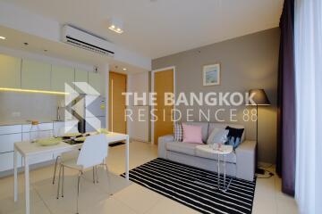 The Lofts Ekkamai BTS EKKAMAI 1 Bed 1 Bath  C1803090221